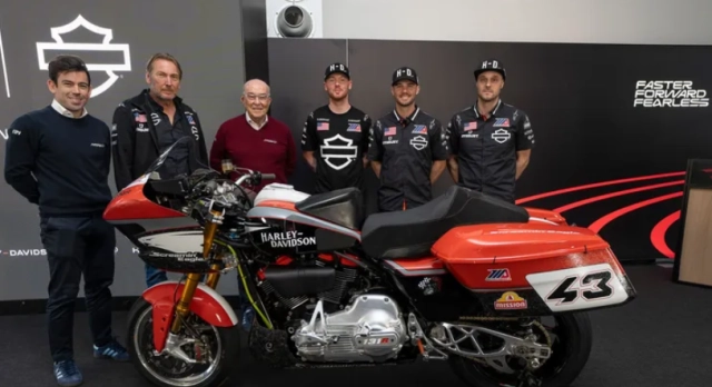 Harley-davidson chính thức gia nhập motogp - road glide quái thú đổ bộ đường đua toàn cầu - 2