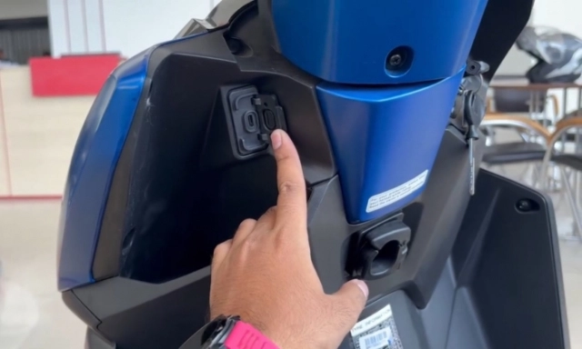 Hình ảnh thực tế của honda dio 125 2025 tại đại lý giá rẻ hơn vision trang bị vượt trội phân khúc - 5