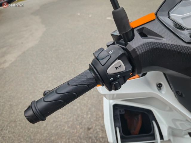 Hình ảnh thực tế của honda vario 160 repsol edition vừa cập bến việt nam với giao diện cực đẹp - 22