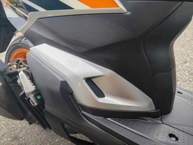 Hình ảnh thực tế của honda vario 160 repsol edition vừa cập bến việt nam với giao diện cực đẹp - 28