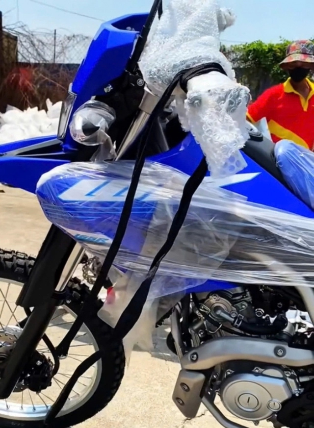 Hình ảnh thực tế của yamaha wr155r 2025 vừa cập bến thị trường việt nam với giá bán hấp dẫn - 3