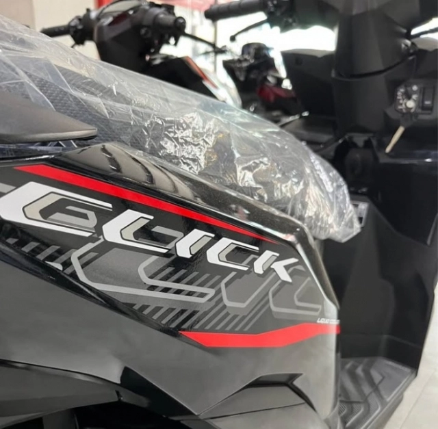 Hình ảnh thực tế honda click 125 2025 tại đại lý cuốn hút từ ngoại hình đến tiện nghi - 1