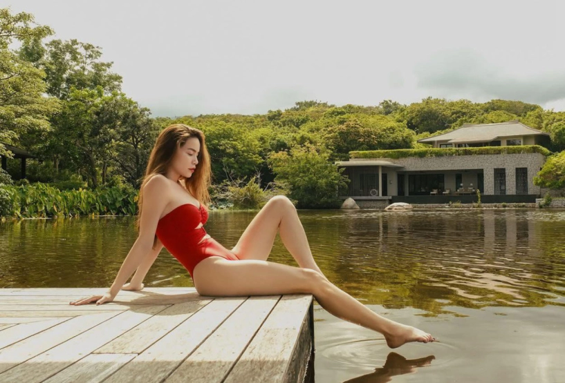 Hoa hậu hương giang và dàn mỹ nhân khoe dáng với bikini - 12