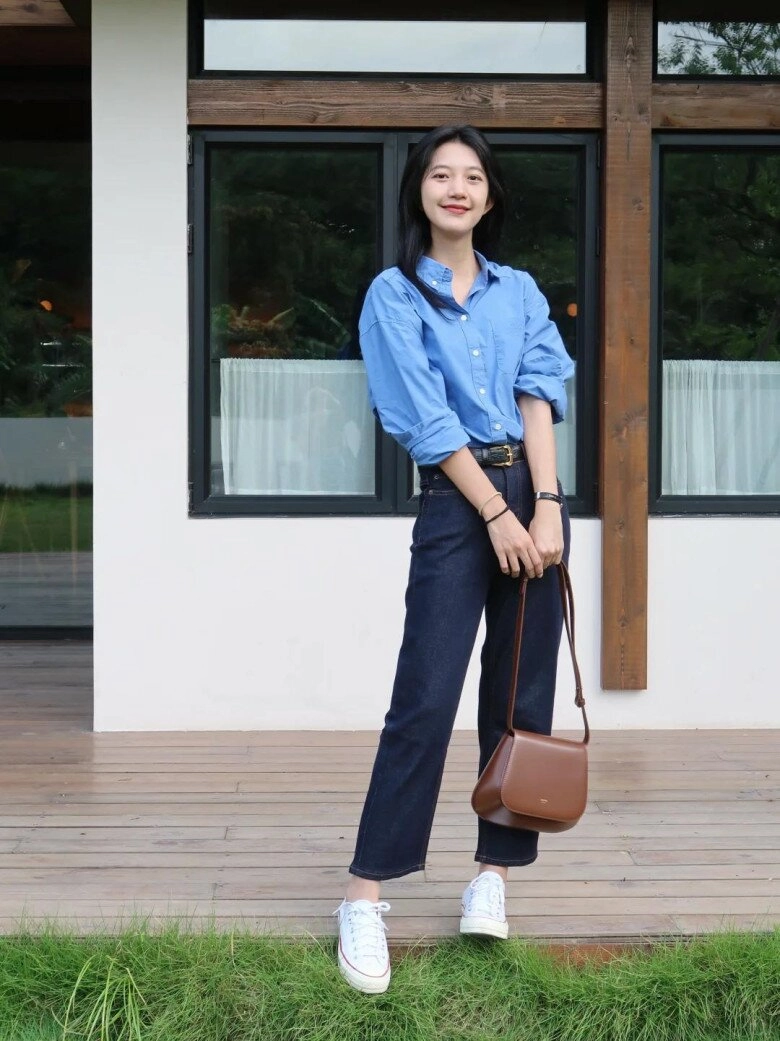 Hội sành mặc đang đua nhau săn lùng quần jeans màu gì mà lên dáng đỉnh mặc đâu nổi đó - 5