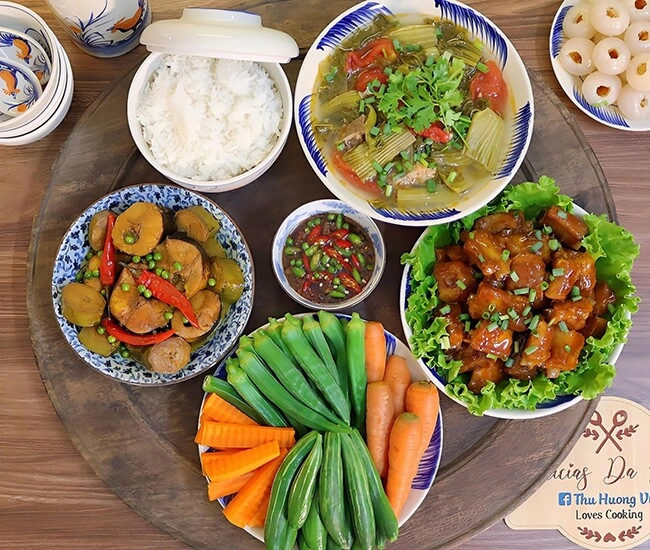 Hôm nay nấu gì bữa tối toàn món trôi cơm - 1