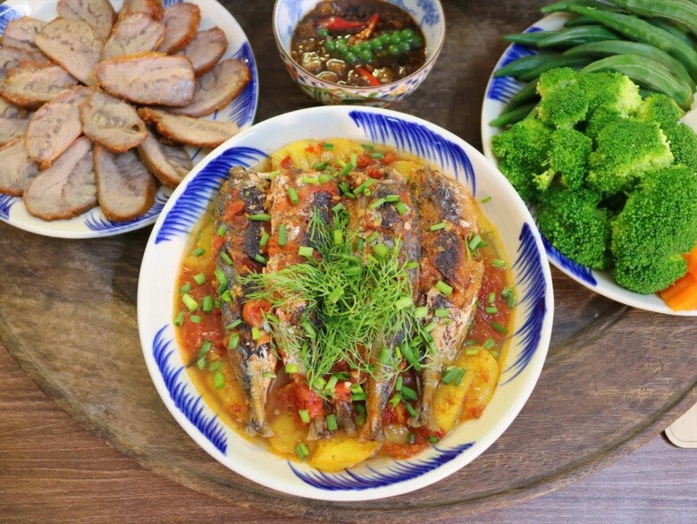 Hôm nay nấu gì đi làm về có mâm cơm này thưởng thức thì thật đã - 4