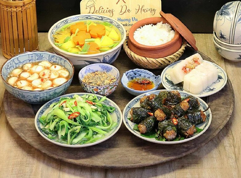 Hôm nay nấu gì mưa gió thưởng thức bữa cơm đơn giản mà ngon - 1