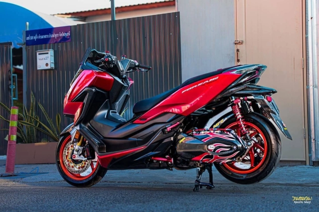 Honda forza 350 độ đầy nổi bật với dàn trang bị khét lẹt - 15