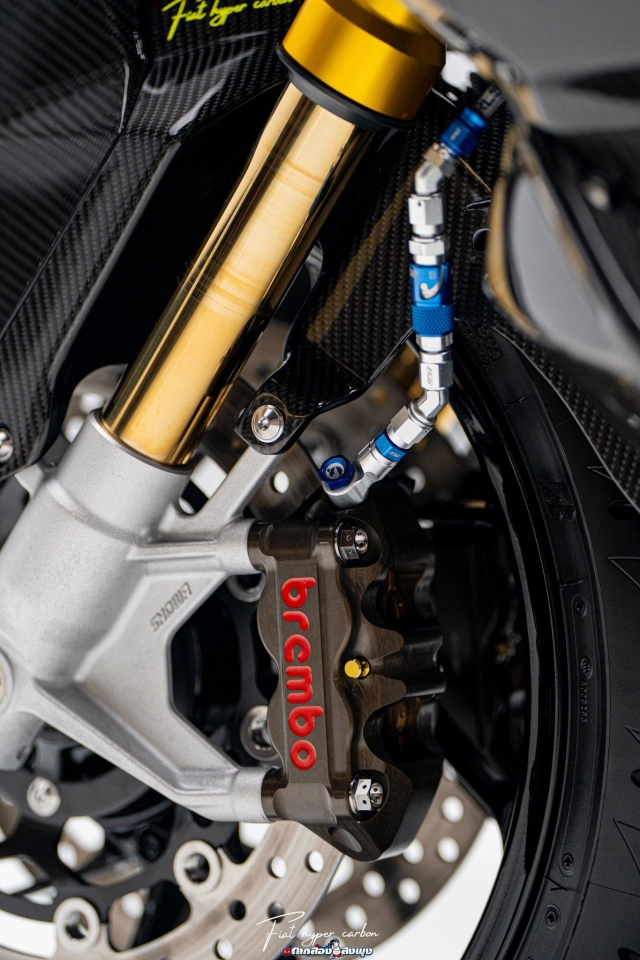 Honda forza750 độ siêu phẩm carbon hoá khiến mọi ánh nhìn gục ngã - 15