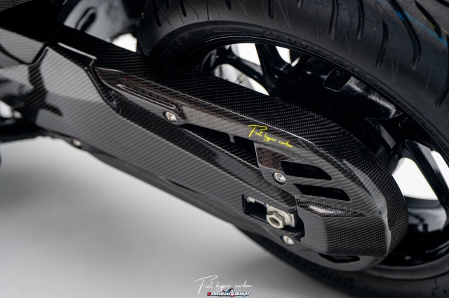 Honda forza750 độ siêu phẩm carbon hoá khiến mọi ánh nhìn gục ngã - 33