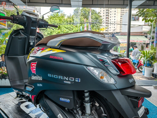 Honda giorno moto2 thaigp mẫu xe cực hiếm giới hạn chỉ 35 chiếc bất ngờ xuất hiện tại việt nam - 13