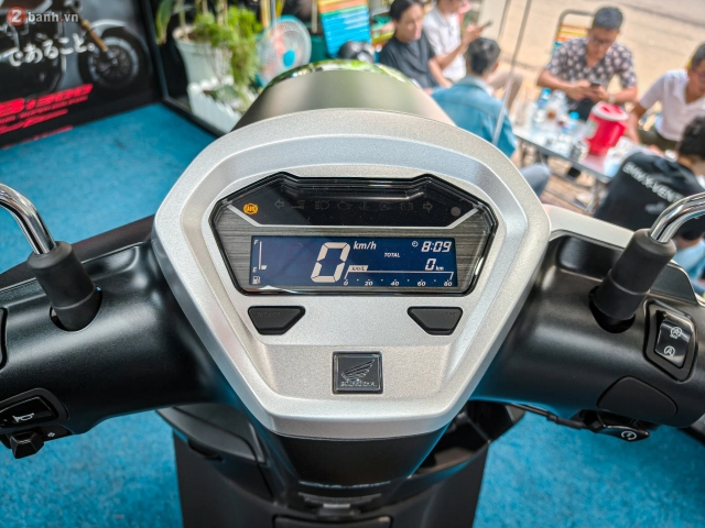 Honda giorno moto2 thaigp mẫu xe cực hiếm giới hạn chỉ 35 chiếc bất ngờ xuất hiện tại việt nam - 17