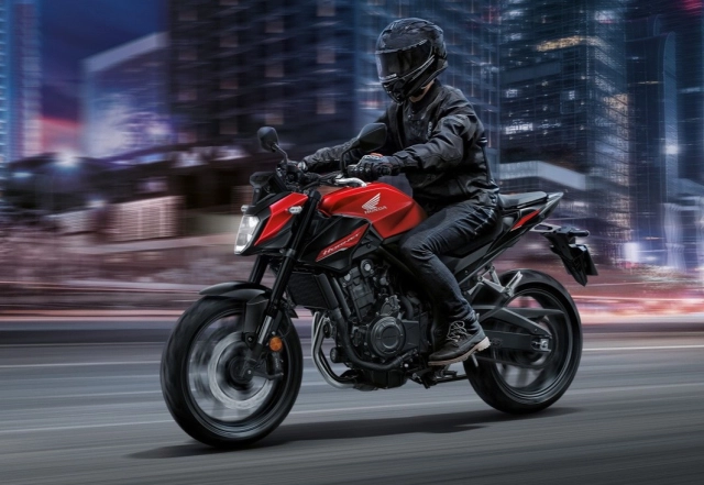 Honda hornet 500 2025 kế thừa di sản nâng tầm trải nghiệm - 1