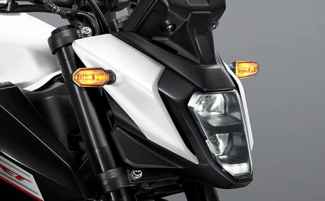 Honda hornet 500 2025 kế thừa di sản nâng tầm trải nghiệm - 3