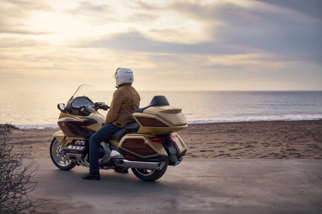 Honda việt nam ra mắt gold wing 2025 phiên bản kỷ niệm 50 năm với giá hơn 12 tỷ đồng - 3