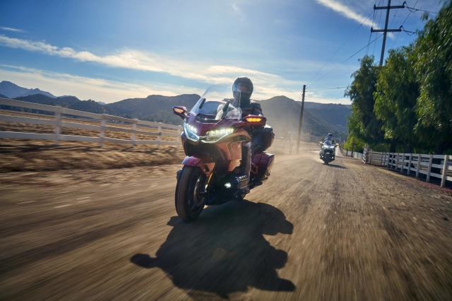 Honda việt nam ra mắt gold wing 2025 phiên bản kỷ niệm 50 năm với giá hơn 12 tỷ đồng - 16