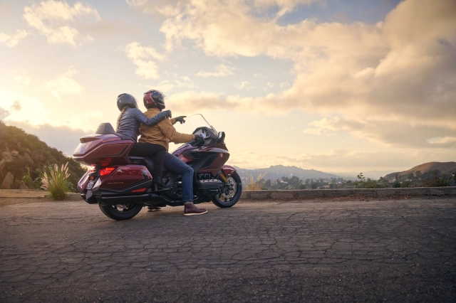 Honda việt nam ra mắt gold wing 2025 phiên bản kỷ niệm 50 năm với giá hơn 12 tỷ đồng - 22