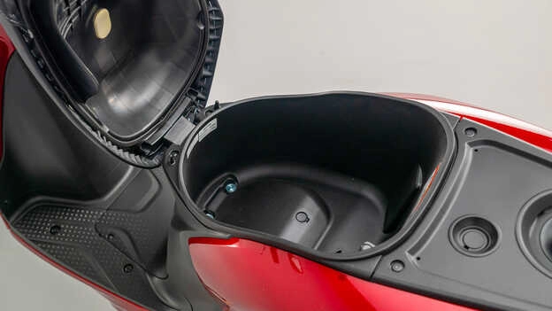 Honda vision 110 2025 giảm hơn 20 triệu đồng nhân dịp lễ hội mùa hè tại anh quốc - 5