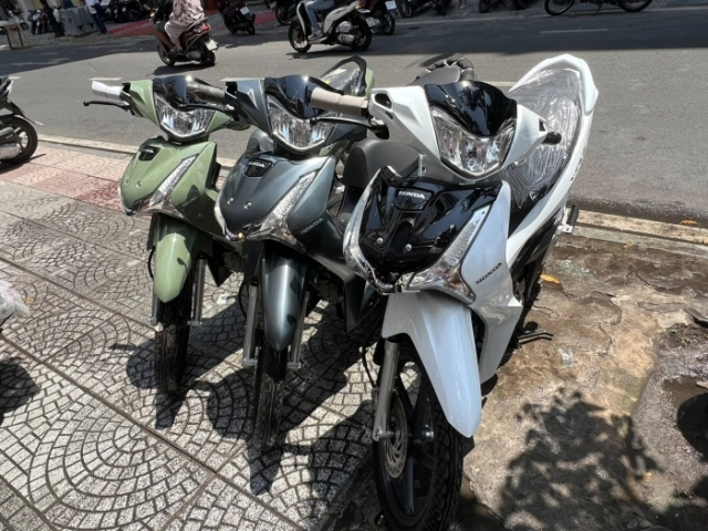 Honda wave 125i 2025 nhập thái vừa về việt nam với giá bán chỉ hơn 70 triệu đồng - 2