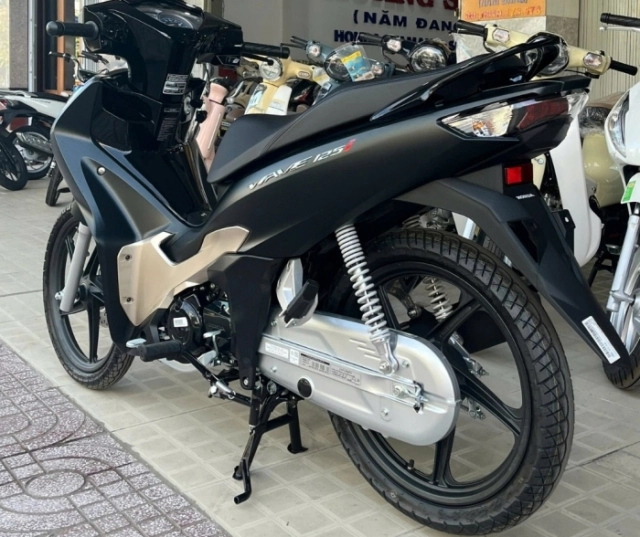 Honda wave 125i 2025 nhập thái vừa về việt nam với giá bán chỉ hơn 70 triệu đồng - 4