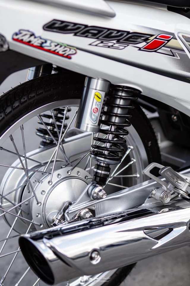 Honda wave 125i độ trắng tinh khôi khi tinh tế gặp gỡ chất chơi đỉnh cao - 17