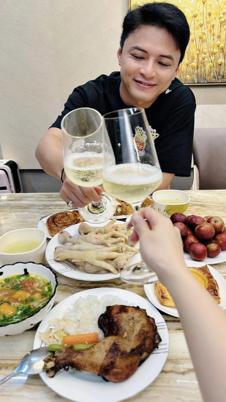 Hồng đăng khoe cơm nhà vẫn cứ là nhất dân mạng bình luận nhìn là biết vợ đỉnh cỡ nào - 4
