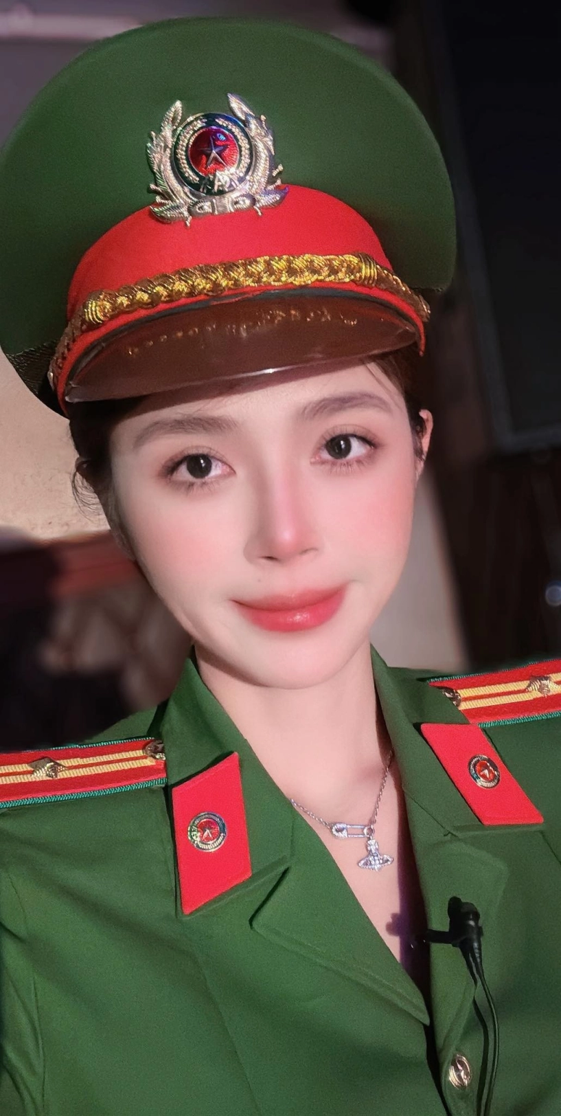Hot mom quân nhân sắc vóc gái một con mòn con mắt - 5