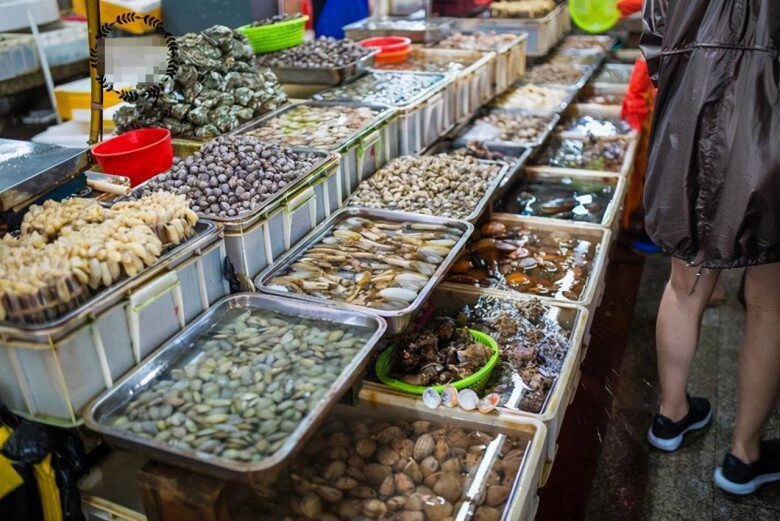Khi mua hải sản cảnh giác với 4 loại chiêu trò này người bán hàng nói bạn thực sự là chuyên gia - 3