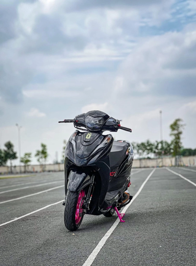 Khi sự cá tính lên ngôi với honda lead 125 độ với sắc hồng chất lừ - 3