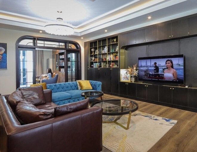 Khối tài sản khủng của người đẹp việt lấy đạo diễn trăm tỷ sống trong 2 tổ ấm đẹp như mơ - 3