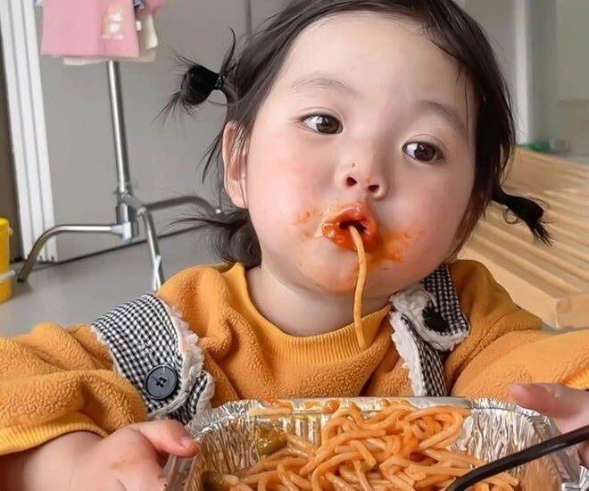 Không còn cảnh ốm vặt quanh năm nhờ 3 bước mẹ điều chỉnh ăn uống cho con vào hè - 1
