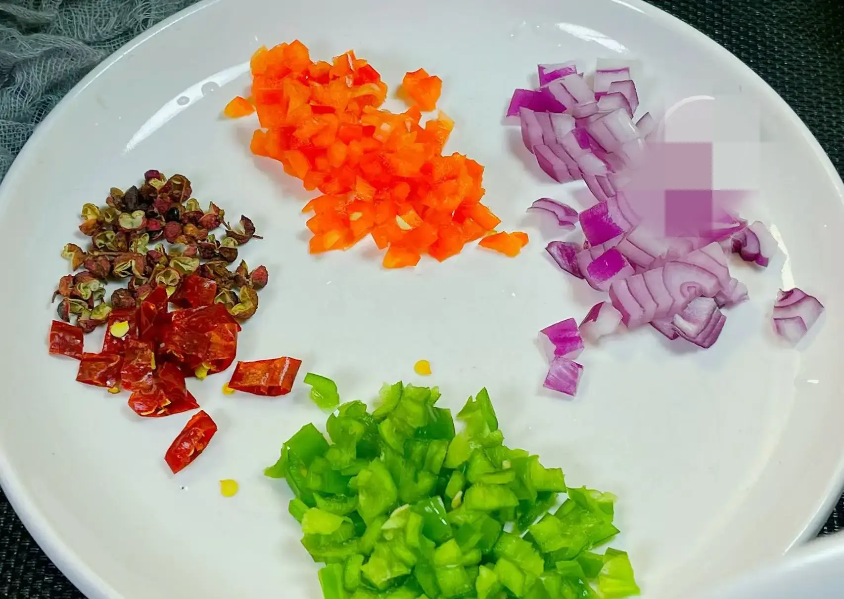 Không phải cà rốt mà hạt này càng ăn mắt càng sáng còn giúp dưỡng gan đem xào cực ngon - 4