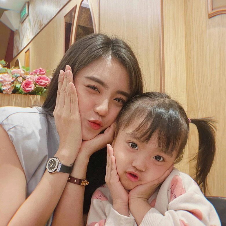 Kiều nữ làng hài lâm á hân làm mẹ đơn thân sau ồn ào hôn nhân giờ sinh con thứ 3 với người mới - 6