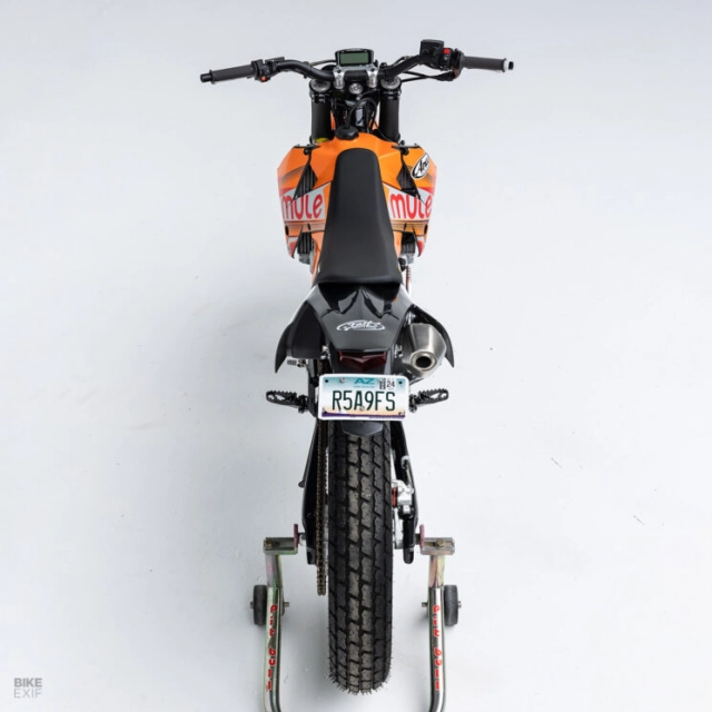 Ktm 525 exc độ của mule motorcycles đúng chuẩn quái thú flat tracker đầy cá tính và độ tinh xảo - 9