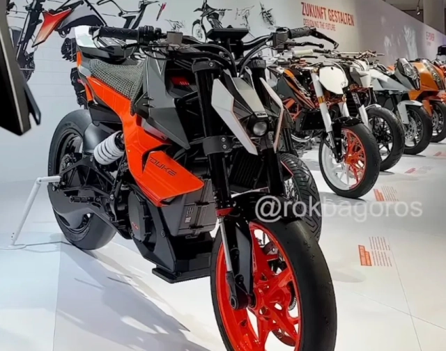 Ktm e-duke bất ngờ lộ diện tại motohall tín hiệu hồi sinh hay chỉ là nhá hàng - 1