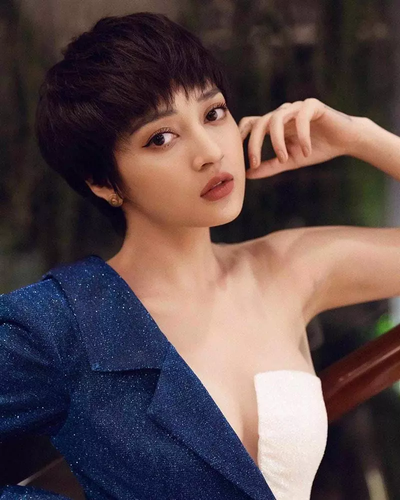 Kỳ duyên bất ngờ đổi hình tượng dân tình nhắc nhớ đến một huyền thoại nhan sắc việt năm 2018 - 15