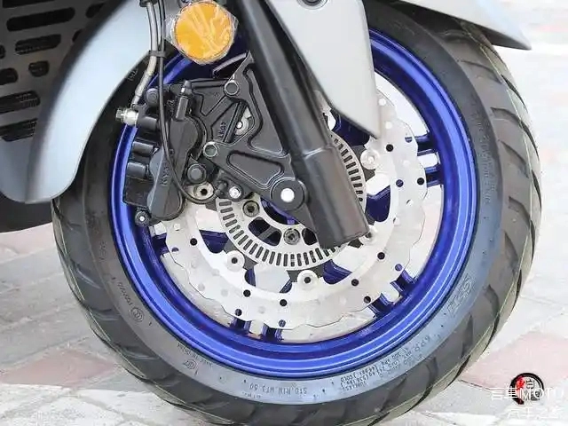 Kymco ct250 2025 vừa ra mắt với giá bán quy đổi khoảng 63 triệu đồng đối thủ khó xơi của xmax 250 - 9