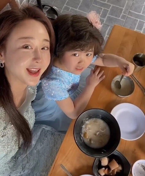 Làm bố sau mối tìnhcô - cháu chàng trai được vợ cho 20 triệutháng tiêu vặt vẫnkhóc mếu đòi ly hôn - 7