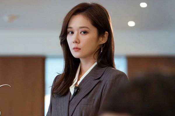 Lấy chồng hơn 20 tuổi 3 đời vợ tôi vỡ mộng khi chứng kiến hành động của anh trong đêm tân hôn - 2