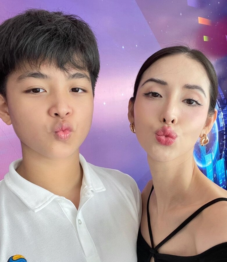 Lấy thiếu gia việt kiều đức mẹ đơn thân sài thành đặt tên con rất hay 2 đứa trẻ càng lớn càng y như tên gọi - 3