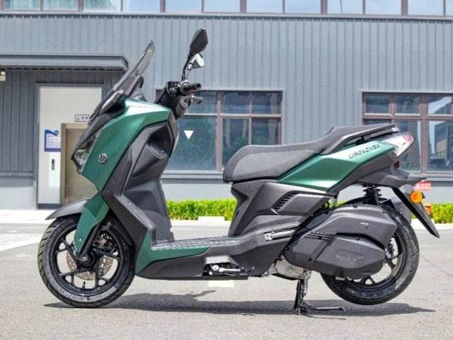 Lingchen 007 giao diện như yamaha xmax công nghệ hơn hẳn honda sh mà có giá rẻ như vision - 5