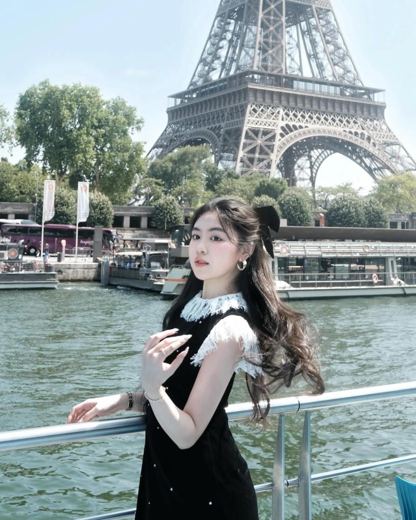 Lọ lem như tiểu thư quý tộc ở paris với set đồ hơn 200 triệu đồng - 2