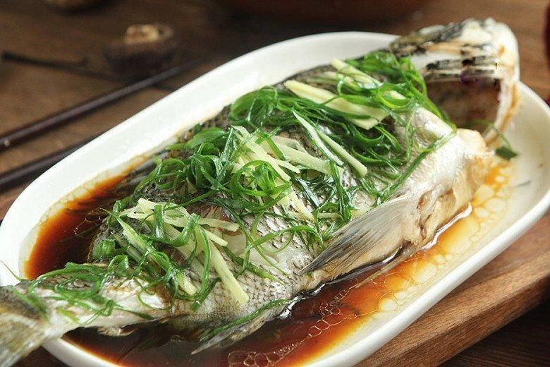 Loại cá bình dân ít xương nhiều thịt không là đặc sản nhưng được ưa chuộng giá dao động 60000 đồngkg đem hấp cực ngon - 1