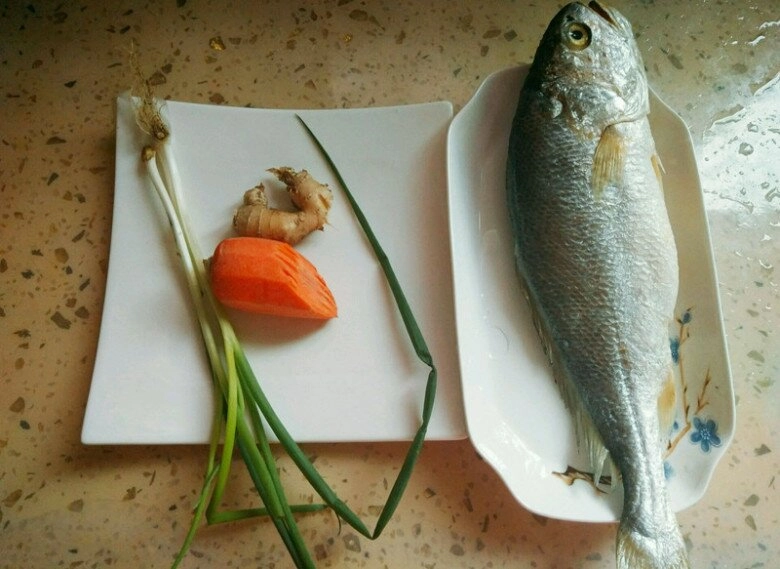 Loại cá giá rẻ nhưng rất bổ đem hấp hành gừng phải gọi là đỉnh của chóp thanh mát ngày hè - 1
