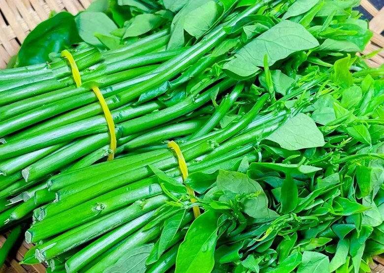 Loại rau thường chỉ nấu canh nhưng xào tỏi cực ngon mùa hè đang nhiều mua ngay để thanh nhiệt giải độc bổ sung sắt và canxi - 1