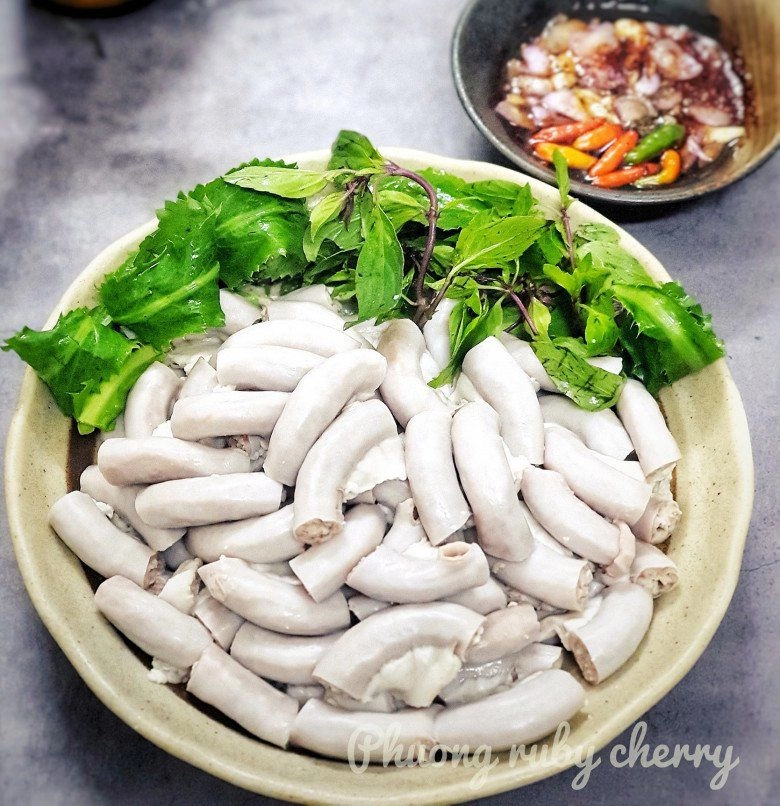 Luộc lòng lợn thấy người bán cứ lặp đi lặp lại điều này giờ tôi mới biết tại sao - 1