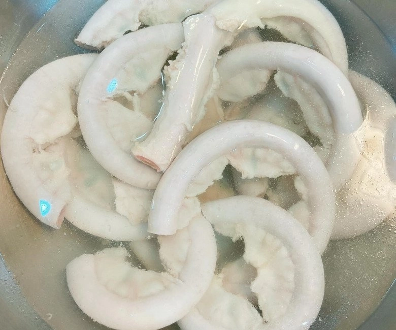 Luộc lòng lợn thấy người bán cứ lặp đi lặp lại điều này giờ tôi mới biết tại sao - 3