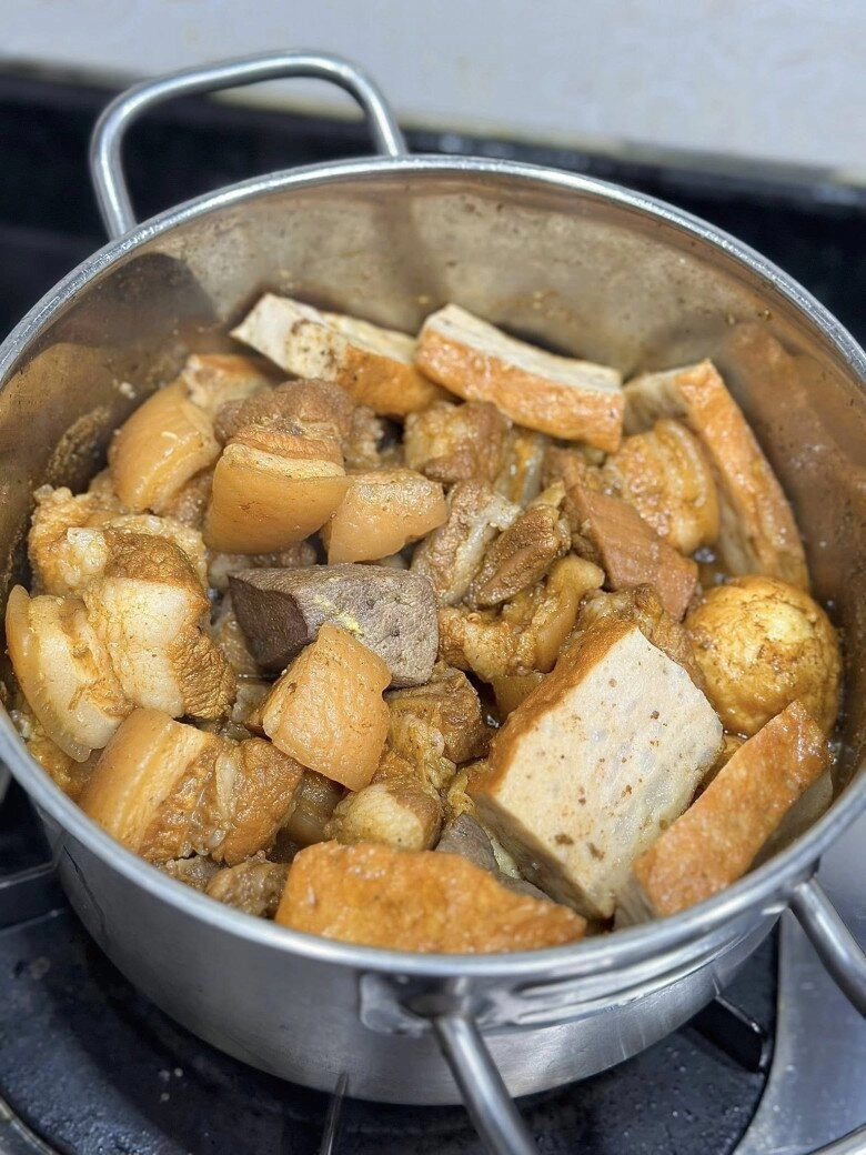 Lý do mc chúng tôi là chiến sĩ hiếm khi thể hiện tài nấu nướng bữa cơm nhà hao cơm làm nhiều người xuýt xoa - 3