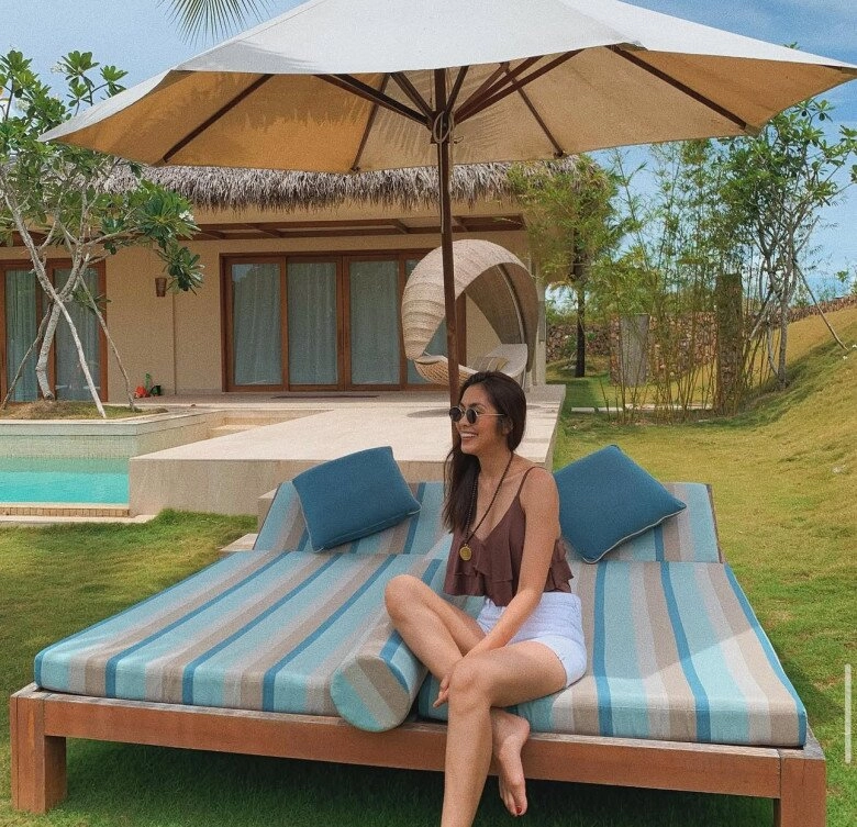 Mặc đẹp đón hè chuẩn style phu nhân hào môn hà tăng - mát rượi mà vẫn thanh lịch - 7