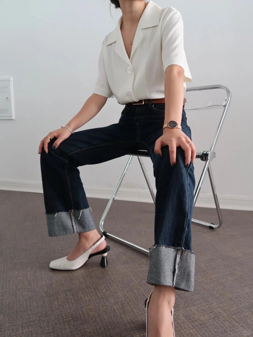 Mặc quần jeans xắn gấu nên chọn mang đôi giày nào thay thế giày búp bê bằng 5 kiểu này đảm bảo đẹp - 12